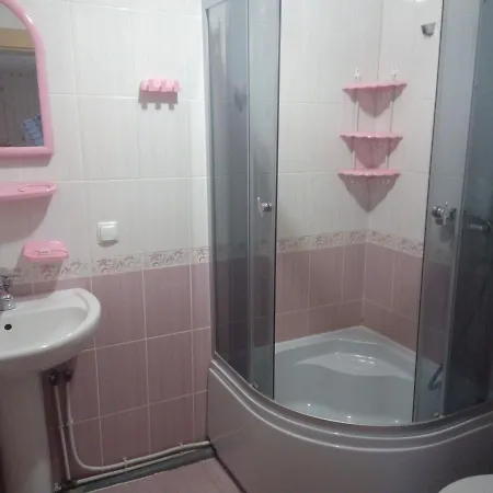 Guest house Edelveys 3*