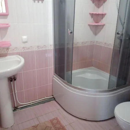 Edelveys Гостевой дом 3*